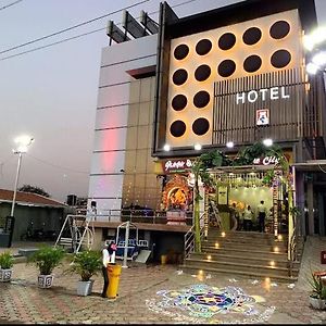 Temple City Hotels India Pvt. Ltd Cholavandan Exterior photo