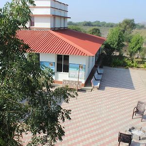 Little Rann Resort Zainabad Exterior photo