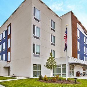 Springhill Suites By Marriott Pittsburgh Butler/Centre City Exterior photo