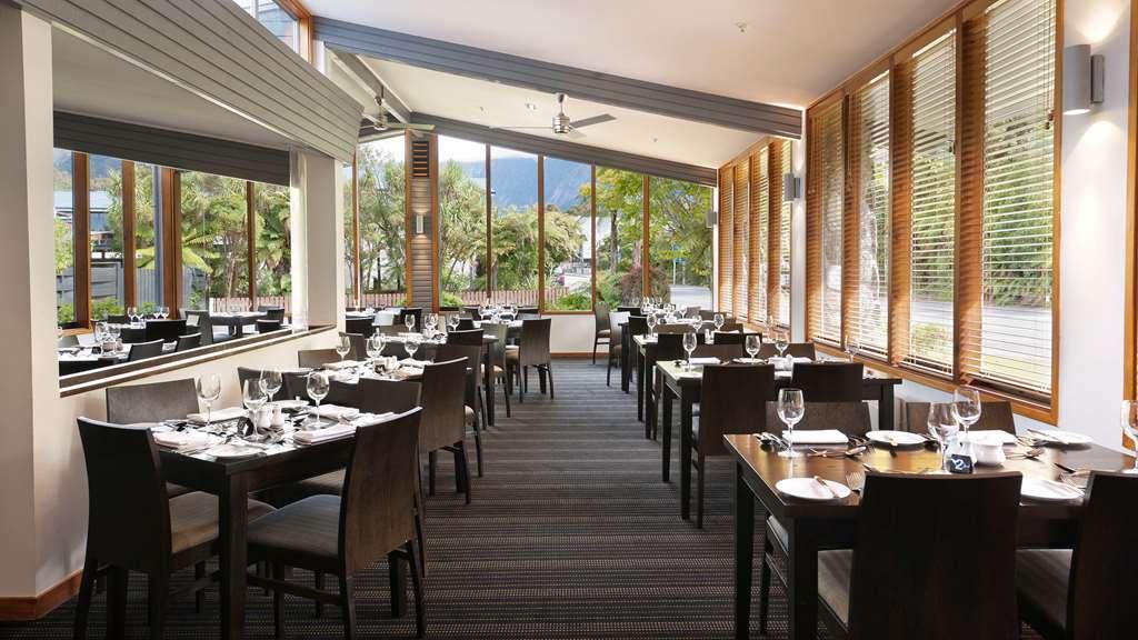 Scenic Hotel Franz Josef Glacier Restaurant photo