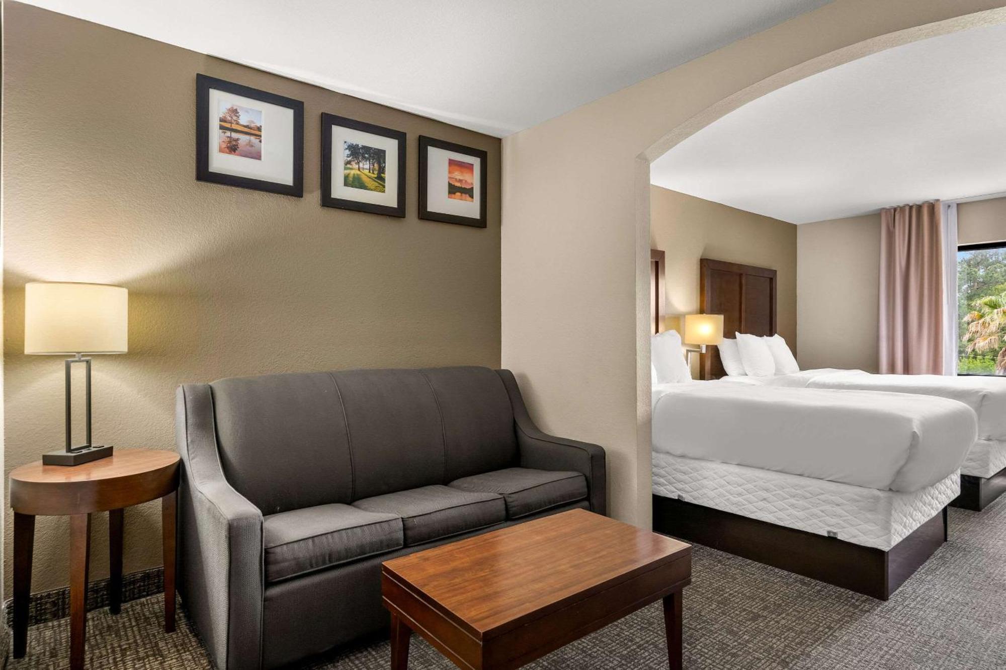 Comfort Inn & Suites Chipley I-10 Exterior photo
