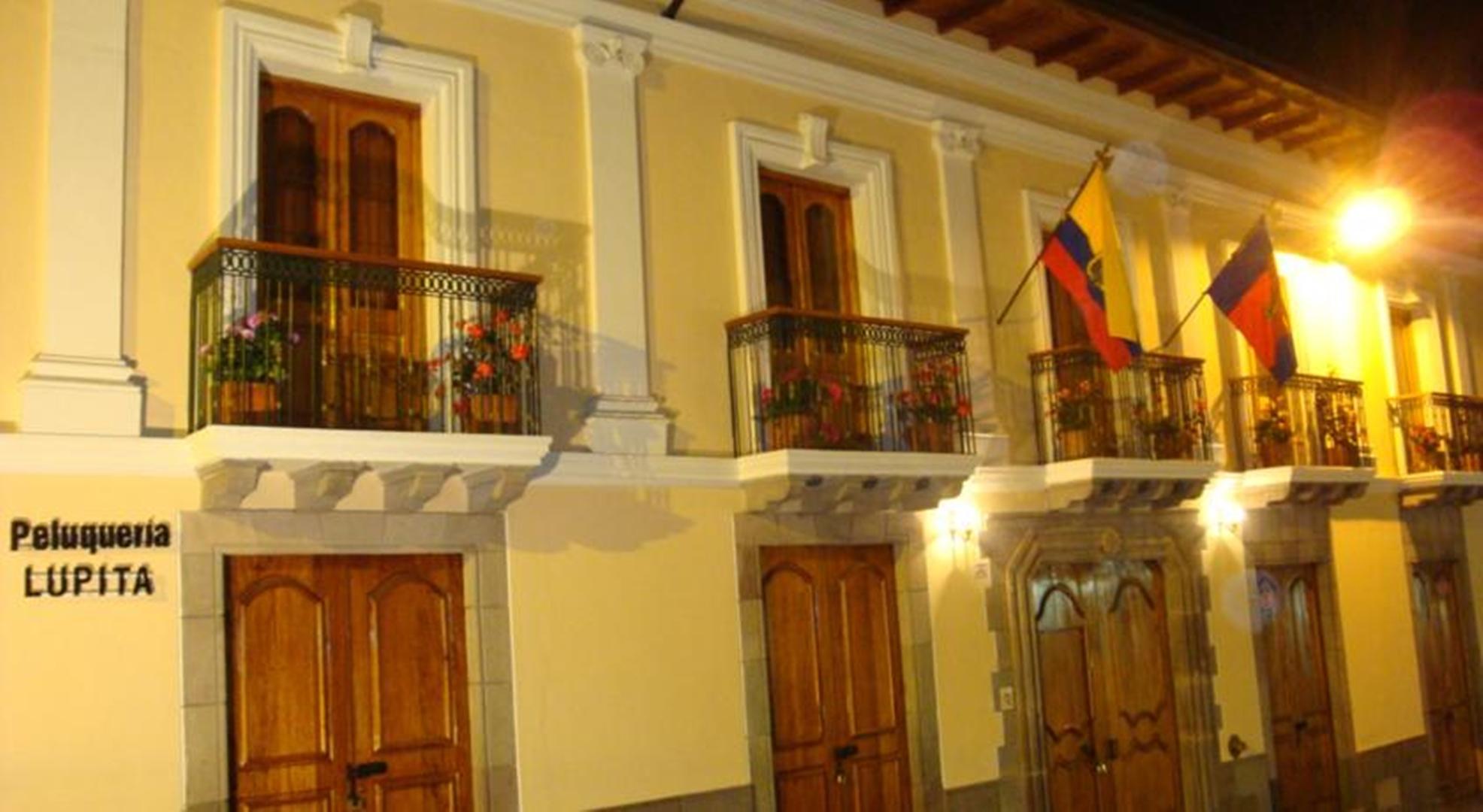 Hotel Boutique Plaza Sucre Quito Exterior photo
