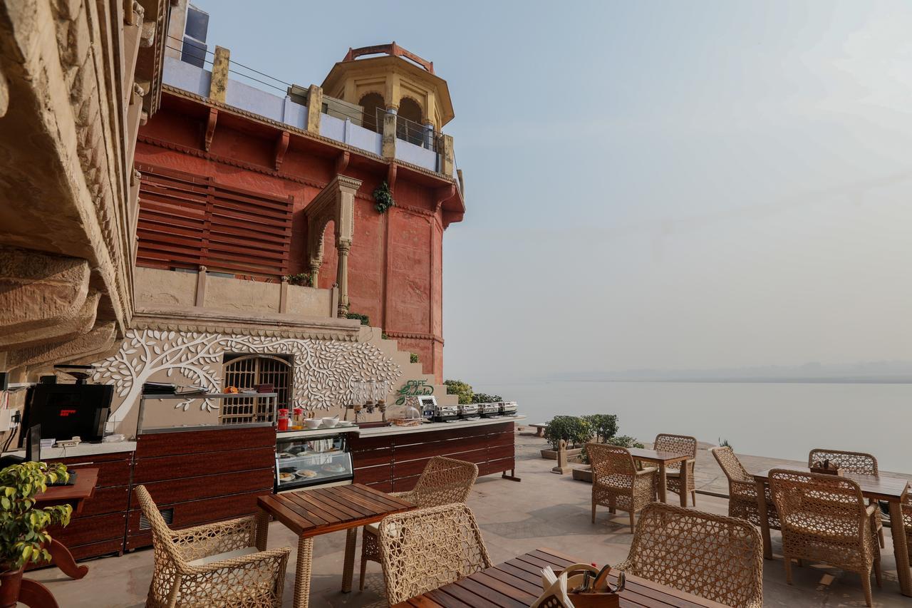 Guleria Kothi At Ganges Hotel Varanasi Exterior photo