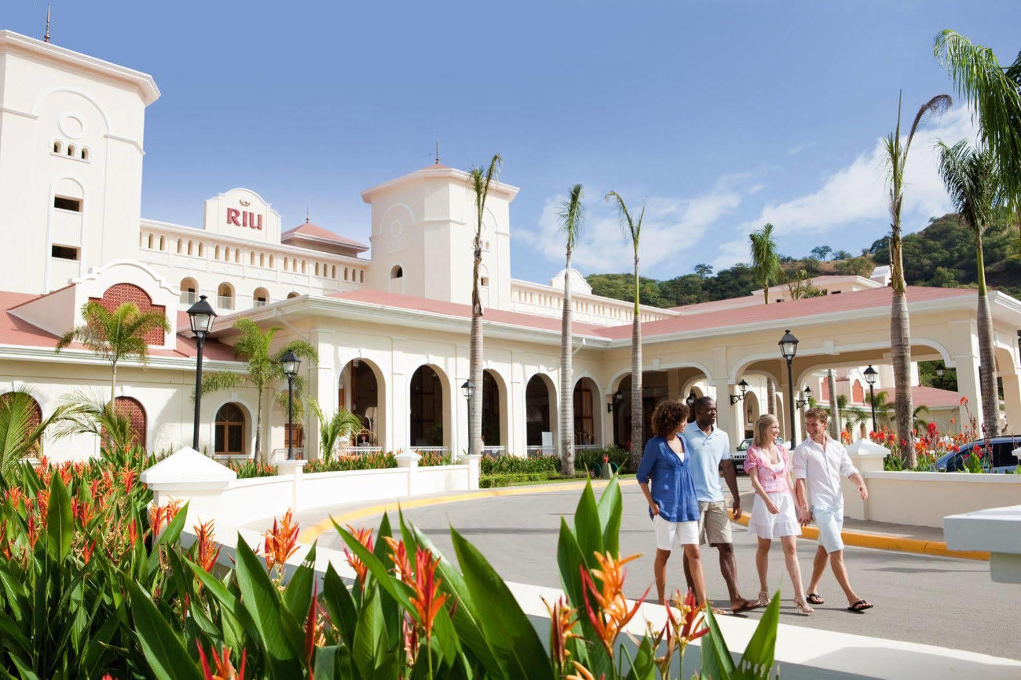 Riu Guanacaste Hotel Sardinal Exterior photo