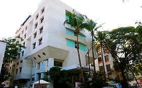 The Ambassador Hotel Pune Exterior photo
