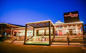 The Grand Legacy Resort & Spa - Tgl - Pure Vegetarian Mahabaleshwar Exterior photo