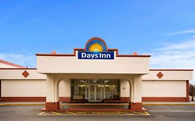 Days Inn By Wyndham Shelby Exterior photo