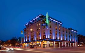 The Plaza Hotel Downtown A Trademark Collection By Wyndham Kamloops Exterior photo