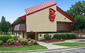 Red Roof Inn Greensboro Coliseum Exterior photo