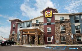 My Place Hotel-Jamestown, Nd Exterior photo