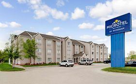 Microtel Inn & Suites By Wyndham Bellevue Exterior photo