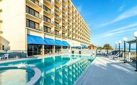 Crystal Coast Oceanfront Hotel Pine Knoll Shores Exterior photo
