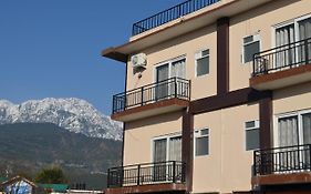 Himalaya Inn Palampur Exterior photo