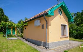 Holiday Home Milkovci Gabrovo Exterior photo