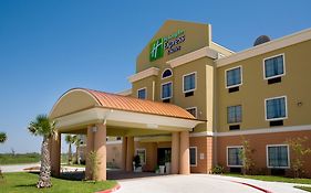 Holiday Inn Express Hotel And Suites Kingsville, An Ihg Hotel Exterior photo