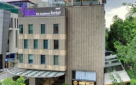 Iris The Business Hotel Bangalore Exterior photo