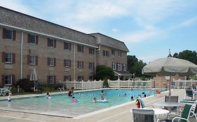 Bird-In-Hand Family Inn Exterior photo