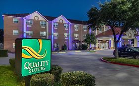 Quality Suites Addison-Dallas Exterior photo