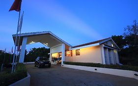 The Ashok Beach Resort Pondicherry Exterior photo