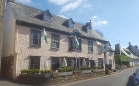 Dragon Inn Crickhowell Exterior photo