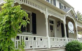 The Old Bank House Hotel Niagara-on-the-Lake Exterior photo