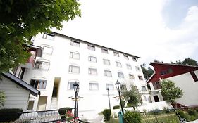 Vardaan Hotels - Patnitop Exterior photo
