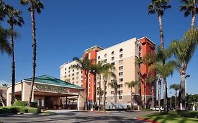 Courtyard By Marriott Baldwin Park Hotel Exterior photo