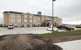 Cobblestone Hotel & Suites - Devils Lake Exterior photo