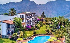 Posada Del Tepozteco - Hotel & Gallery Tepoztlan Exterior photo