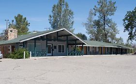 Black Hawk Lodge Coarsegold Exterior photo