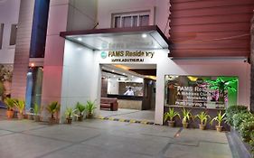 Pams Residency Hotel Mayiladuthurai Exterior photo