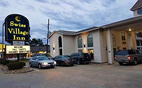 Swiss Village Inn Eureka Springs Exterior photo