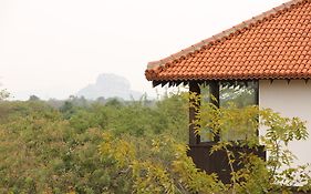 Sigiriya Jungles Hotel Exterior photo