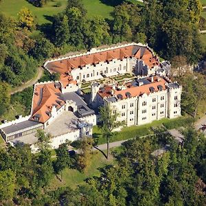 Hotel Stekl Hluboka nad Vltavou Exterior photo