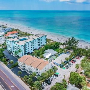 100 Steps To Beautiful Indian Rocks Beach, Oceanside, 2 Bedroom Updated Condo Clearwater Beach Exterior photo