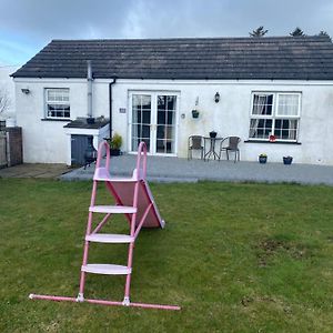 Gateway To The Glens Villa Ballymena Exterior photo