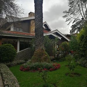 Casatodosantos Bed & Breakfast Cuenca Exterior photo