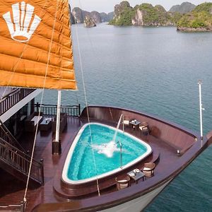 Genesis Luxury Regal Cruises Hotel Ha Long Exterior photo