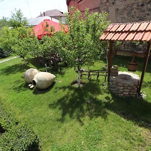 Mardoyan'S Guest House Gavar Exterior photo