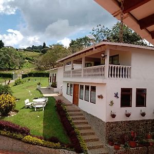 Finca Espectacular- Lago Calima Madronal Exterior photo