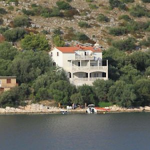 Apartments By The Sea Skrivena Luka, Lastovo - 8352 Exterior photo