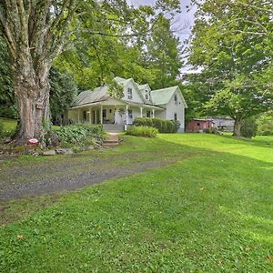 Lil Red Hen Cottage In The Boone Area With Hot Tub West Jefferson Exterior photo