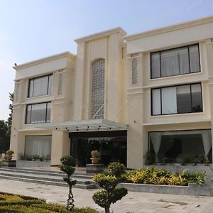 Pinaka Hotels & Resorts Haridwar Exterior photo