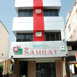 Hotel Samrat Daman Exterior photo