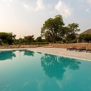 1Br Cottage With Pool - Eagle'S Nest By Roamhome Udaipur Exterior photo