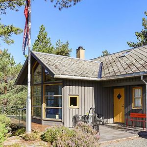 Beautiful Home In Hebnes With Kitchen Exterior photo