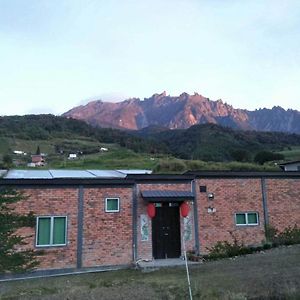 Komowanan Homestay Kundasang Exterior photo