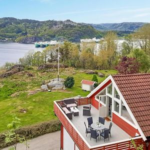 Gorgeous Apartment In Lyngdal With Kitchen Exterior photo