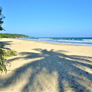 Isana Beach House Tangalle Exterior photo