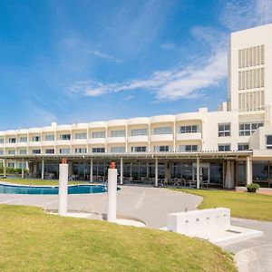 En Resort Kumejima Eef Beach Hotel Exterior photo